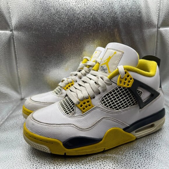 Size 7.5 Nike Air Jordan 4 Retro White Coconut Milk Womens Sneaker AQ9129-101 - Picture 6 of 10